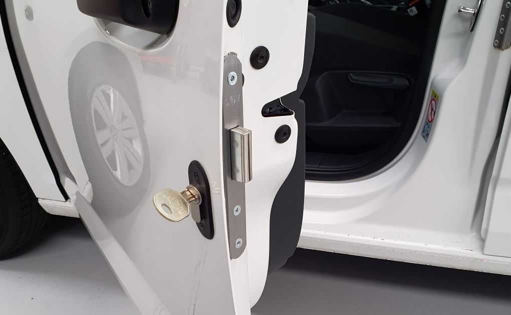 Passenger Door Deadlock